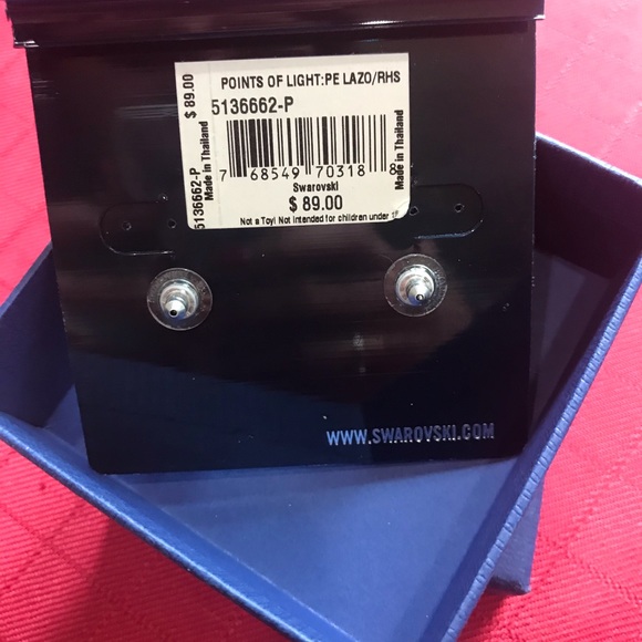 NIB Swarovski Light Azore POINTS OF LIGHT Earrings - Picture 5 of 5